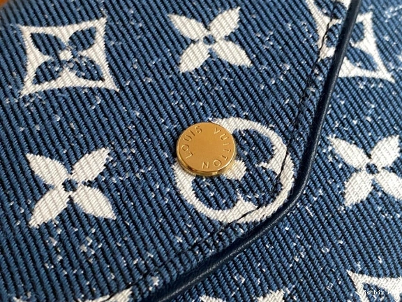 WIS Vuitton Louis WALLET SARAH 0729